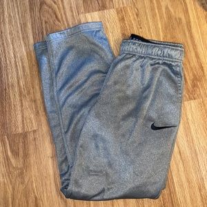 Nike unisex sweatpants!